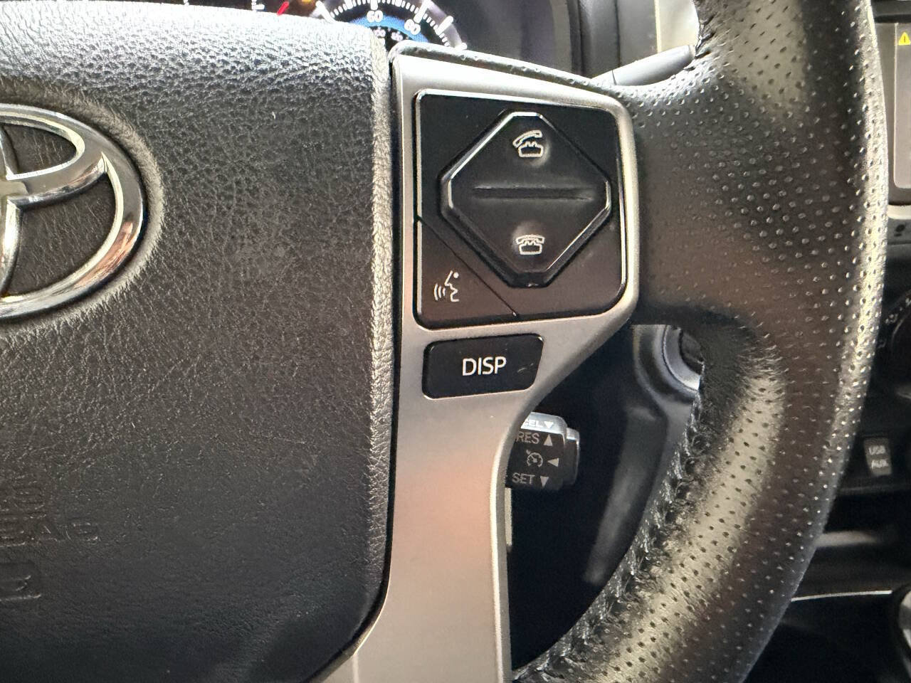Used 2019 Toyota 4Runner SR5 Premium AWD/4WD image 25