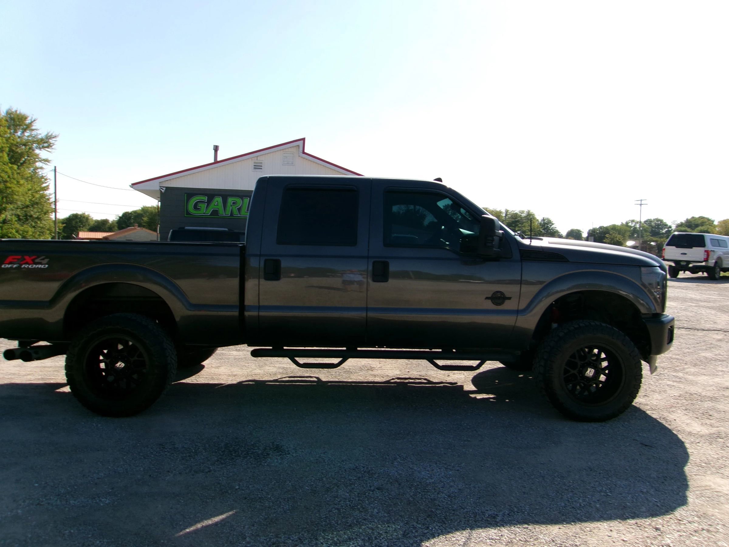 Used 2016 Ford F250 XLT w/ Advanced Security Group image 4