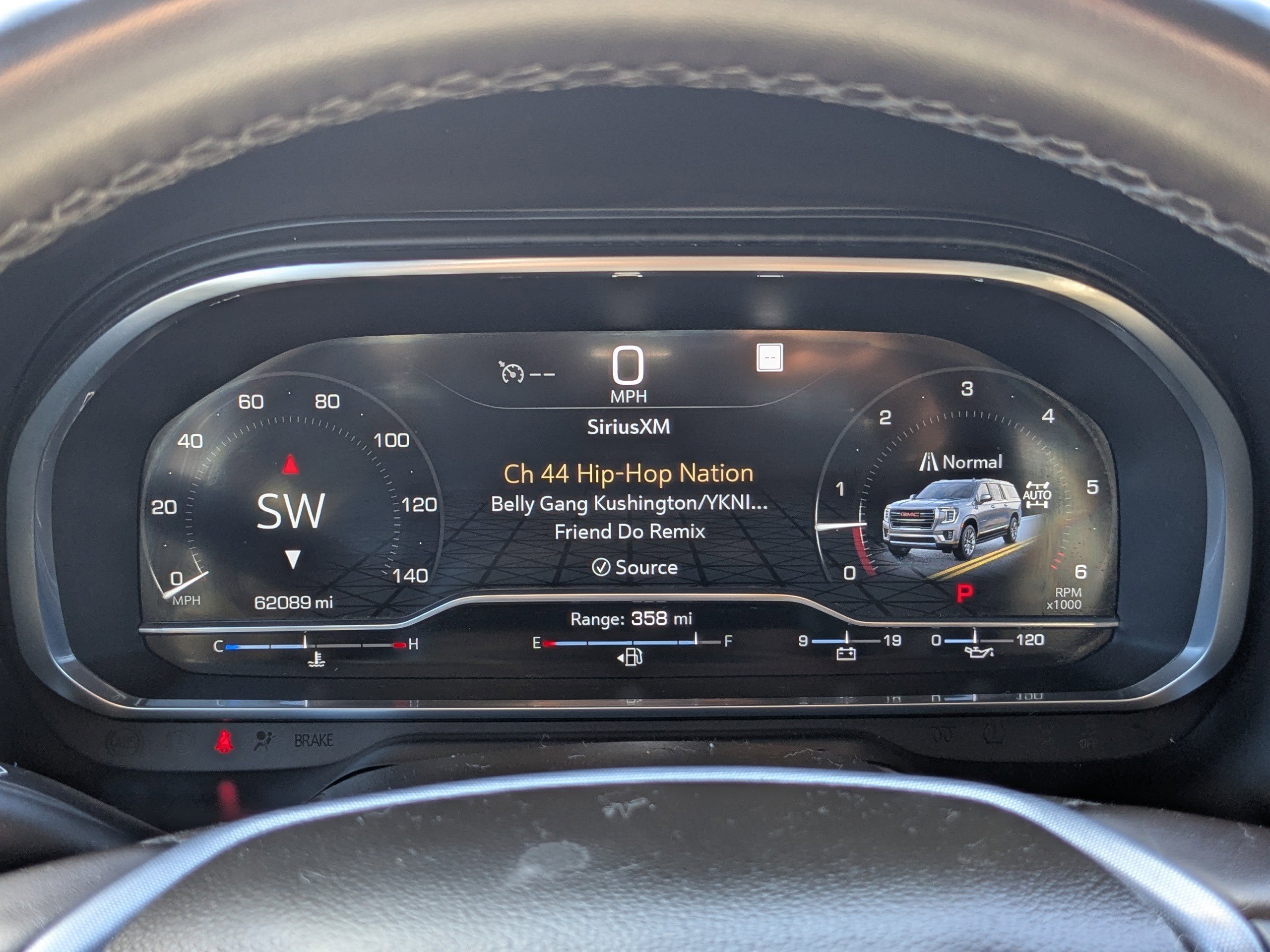 Used 2023 GMC Yukon SLT w/ Max Trailering Package image 30