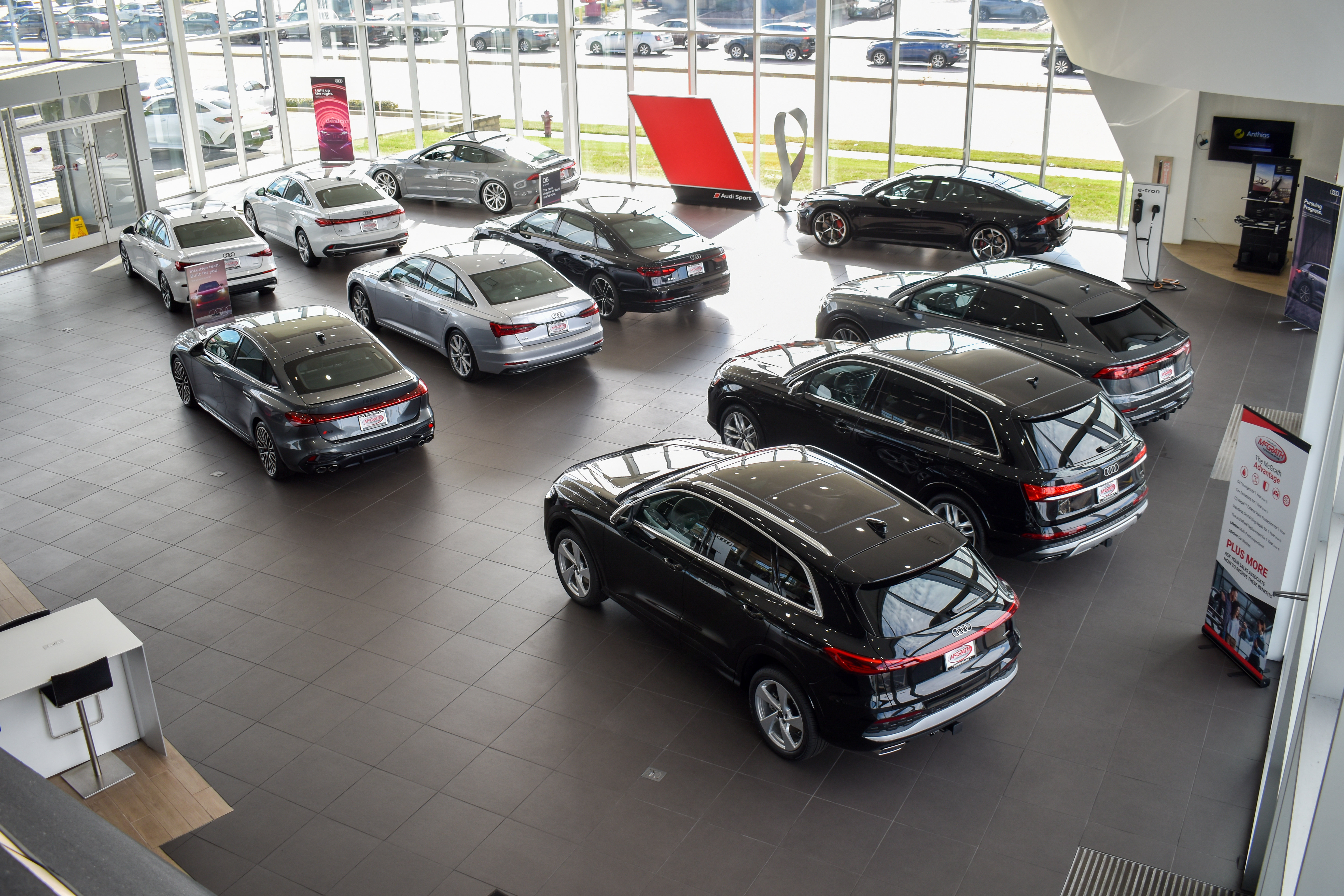 New 2026 Audi SQ8 Prestige AWD/4WD image 34