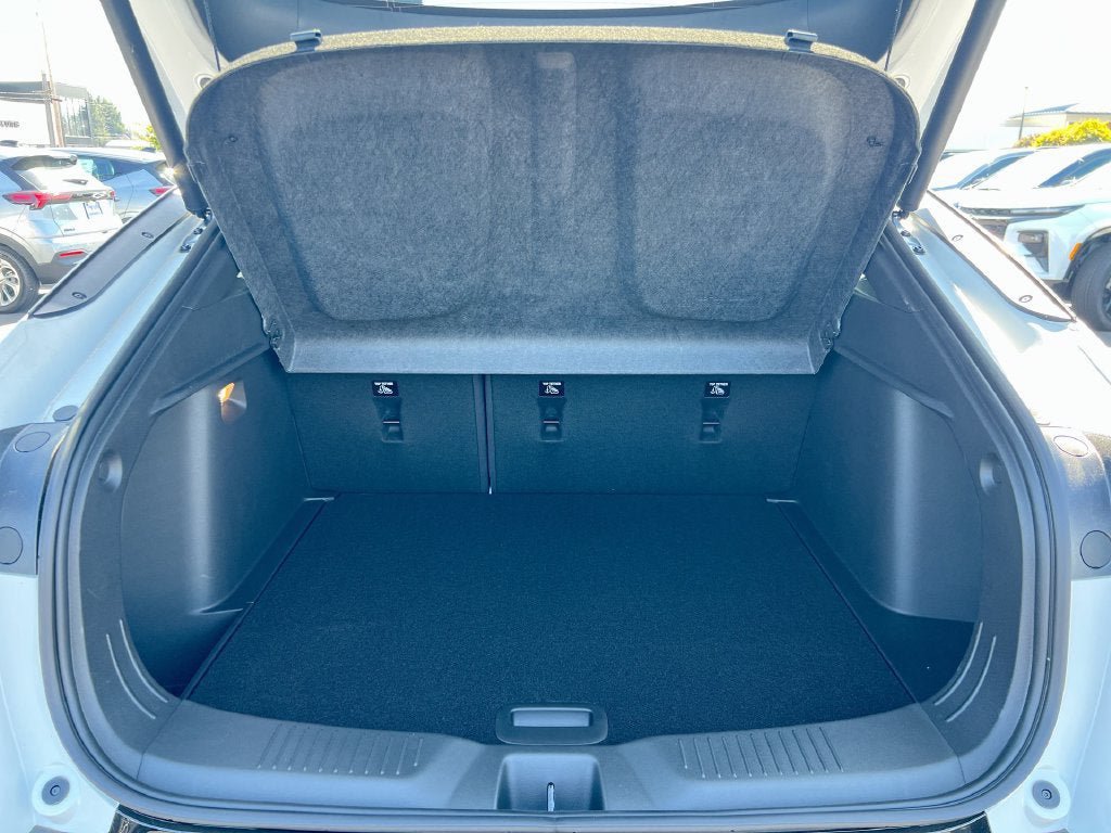 New 2026 Buick Envista Sport Touring w/ Convenience I Package FWD image 21