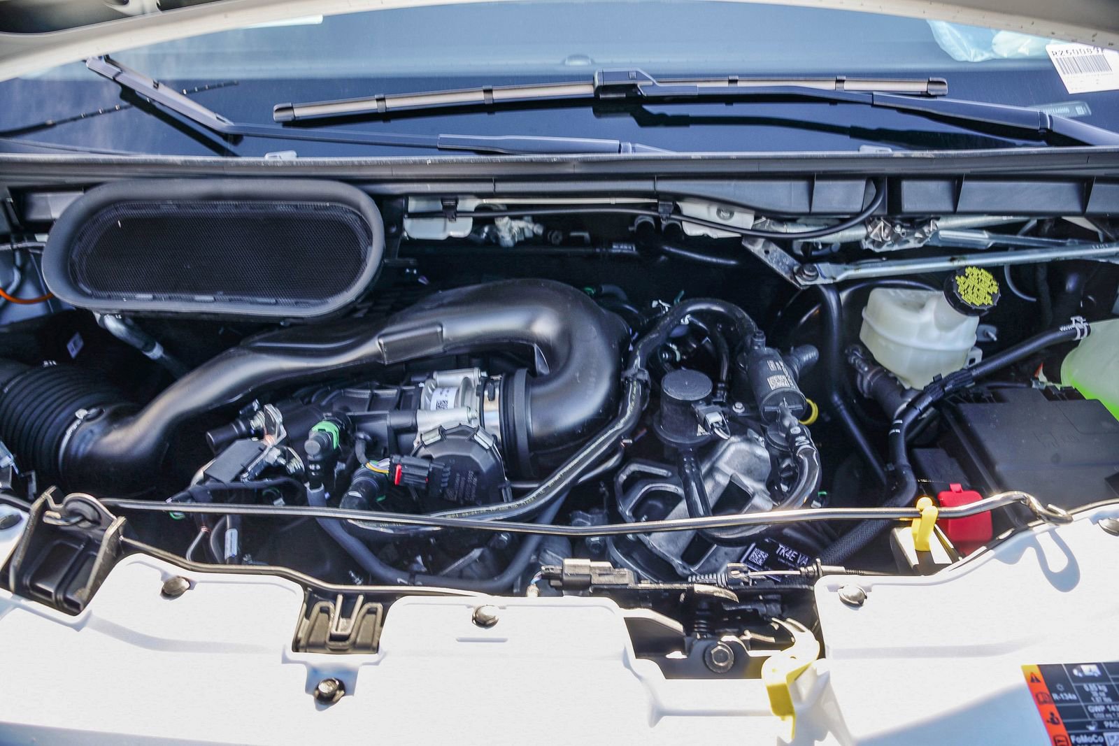 New 2026 Ford Transit 250 148 Medium Roof w/ Load Area Protection Package image 28