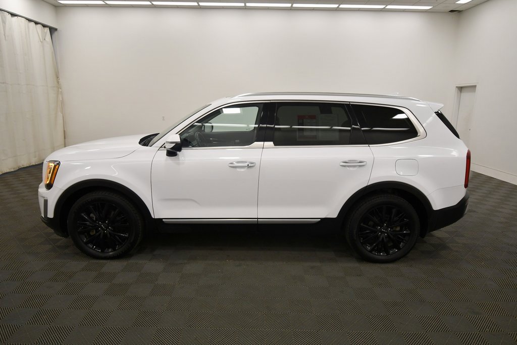 Certified 2022 Kia Telluride SX w/ SX Prestige Package image 4