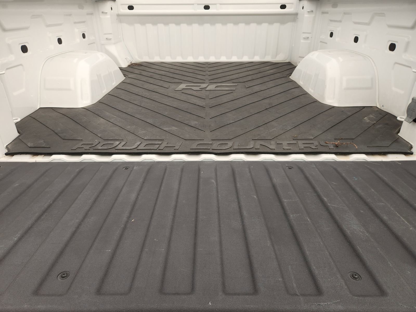 Used 2024 GMC Sierra 1500 Pro w/ Pro Value Package image 31