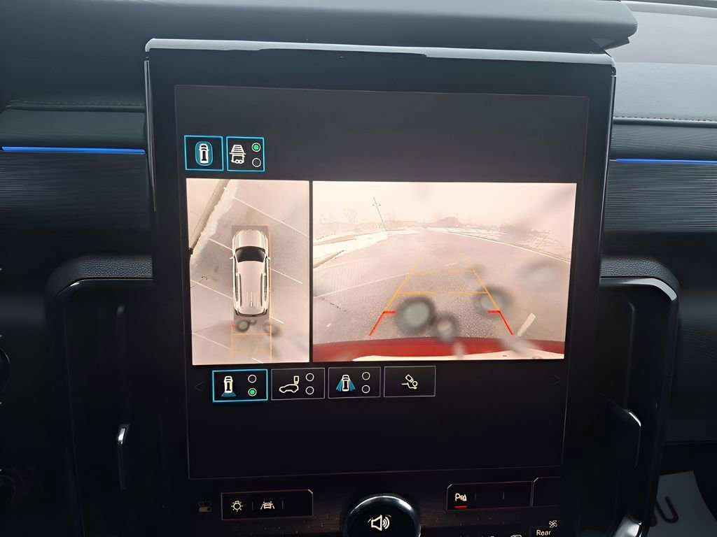 Used 2024 GMC Acadia AT4 w/ LPO, Floor Liner Package image 38