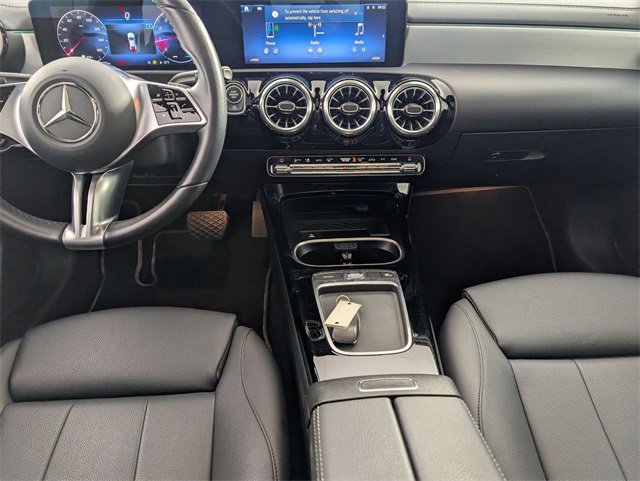 Used 2025 Mercedes-Benz CLA 250 4MATIC image 25