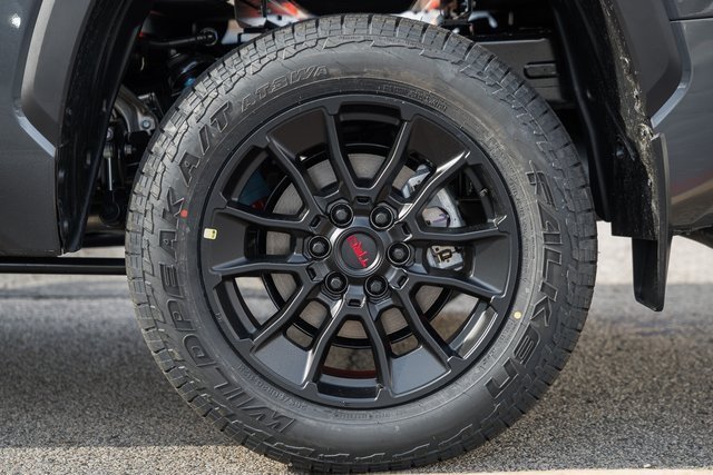 New 2026 Toyota Tundra Limited AWD/4WD image 18