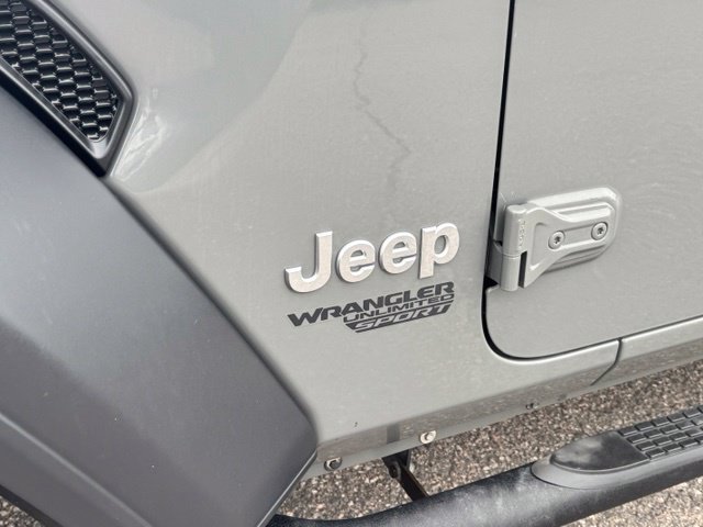 Used 2020 Jeep Wrangler Unlimited Sport AWD/4WD image 11