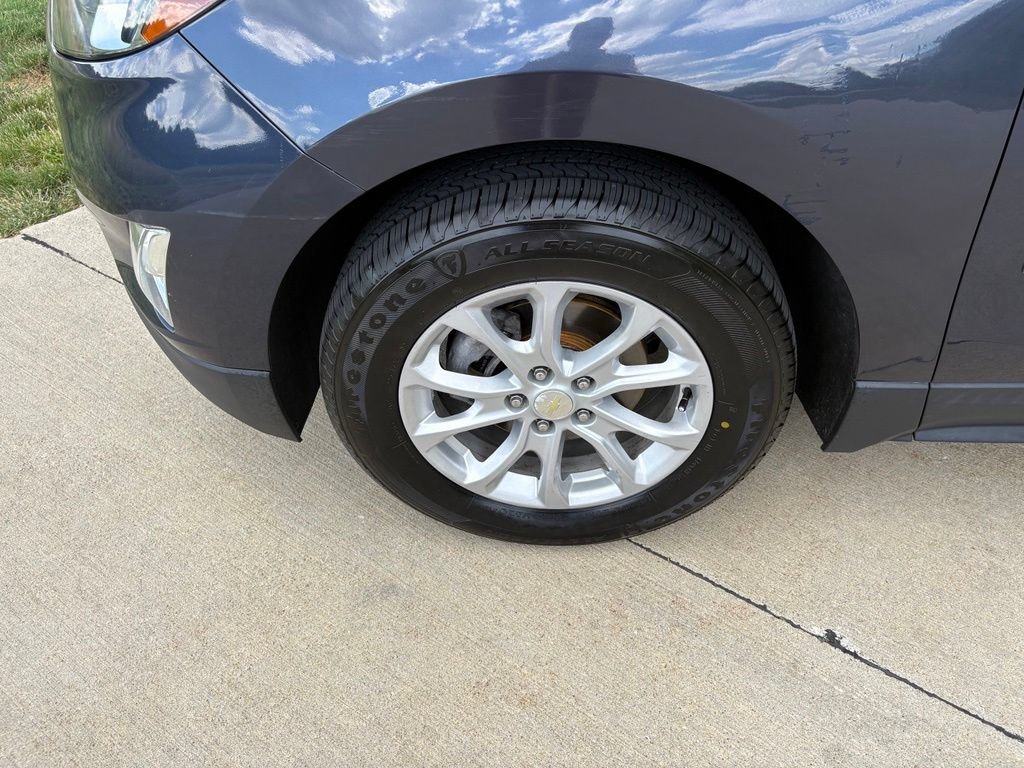 Used 2018 Chevrolet Equinox LS FWD image 48