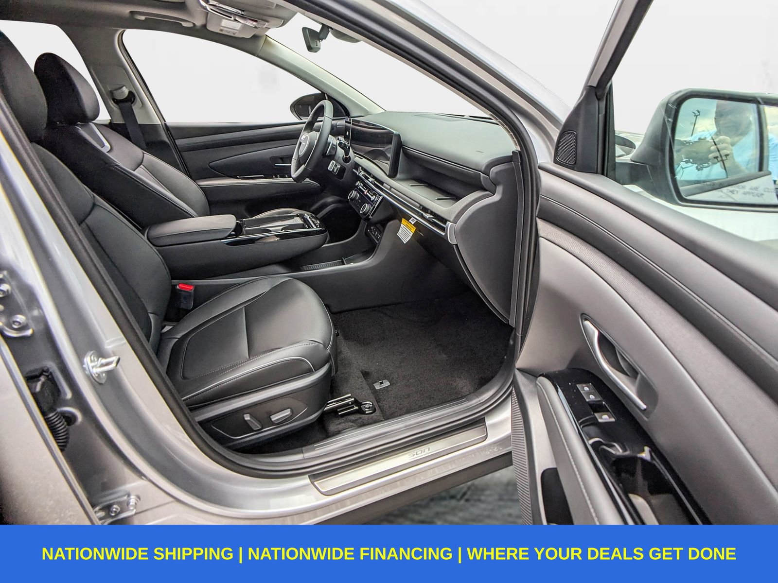 New 2025 Hyundai Tucson Limited image 18