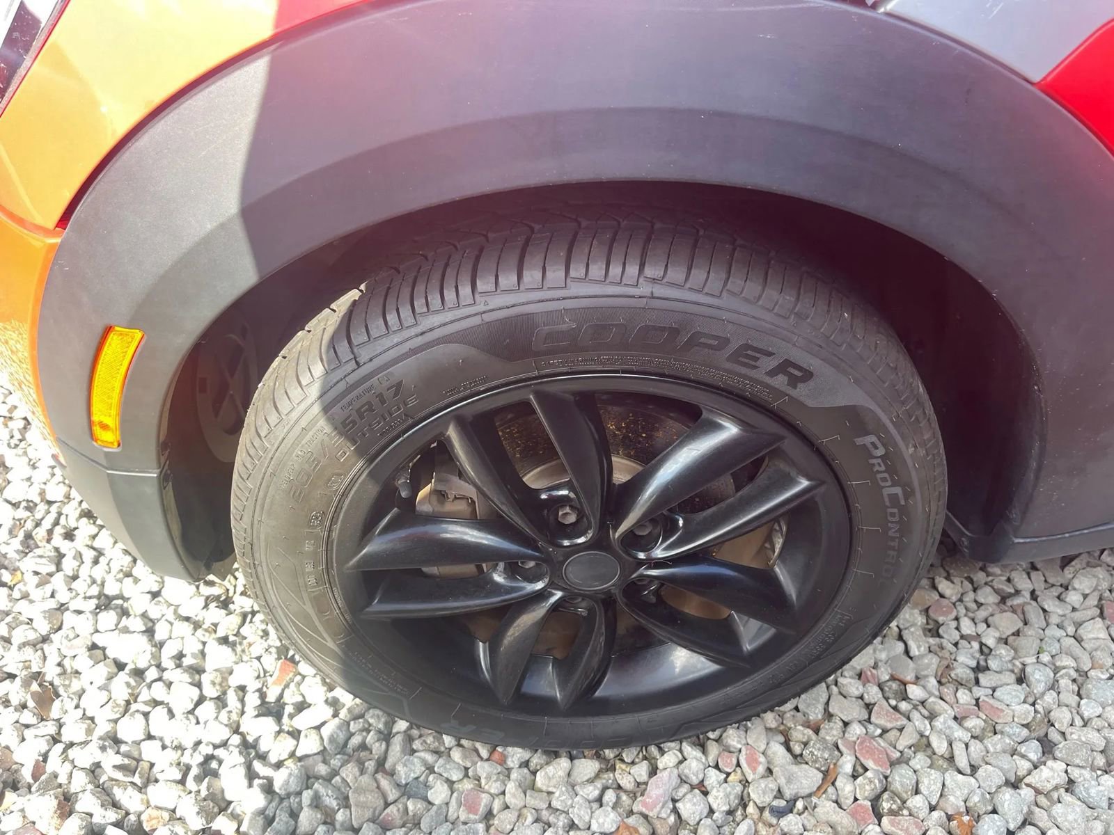 Used 2012 MINI Cooper Countryman image 9