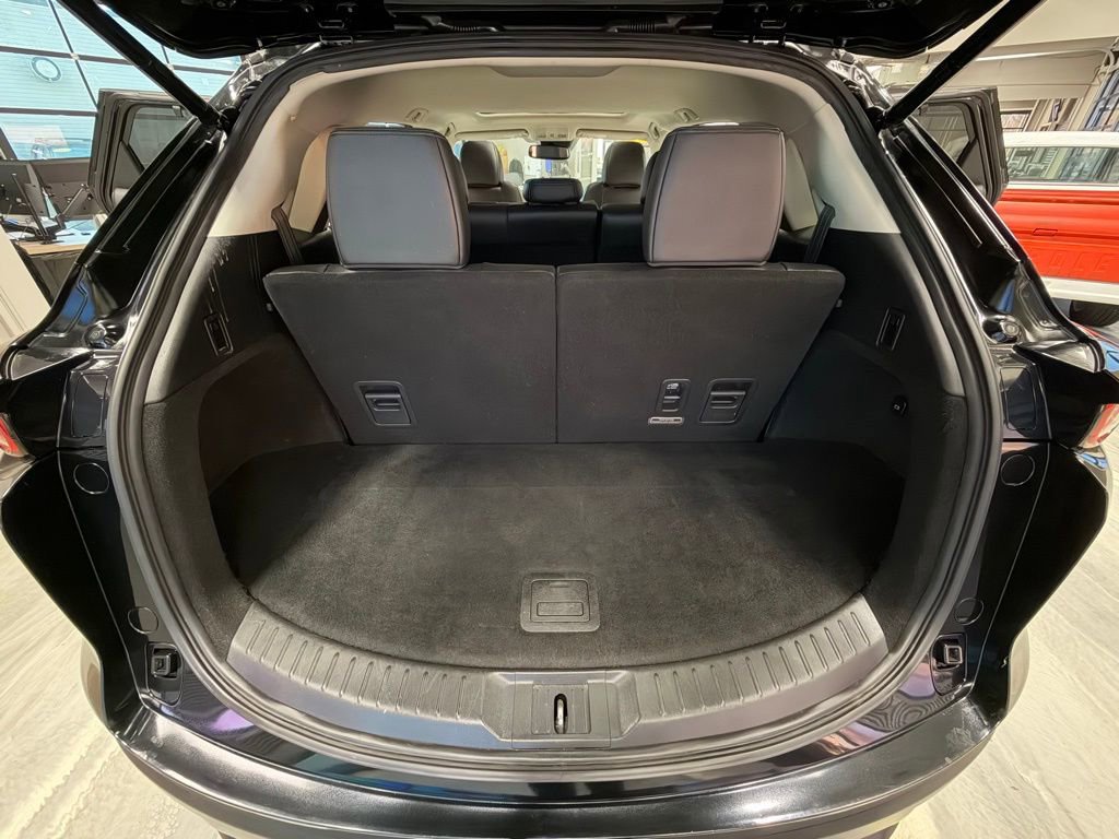 Used 2018 MAZDA CX-9 Touring w/ Touring Premium Package image 49