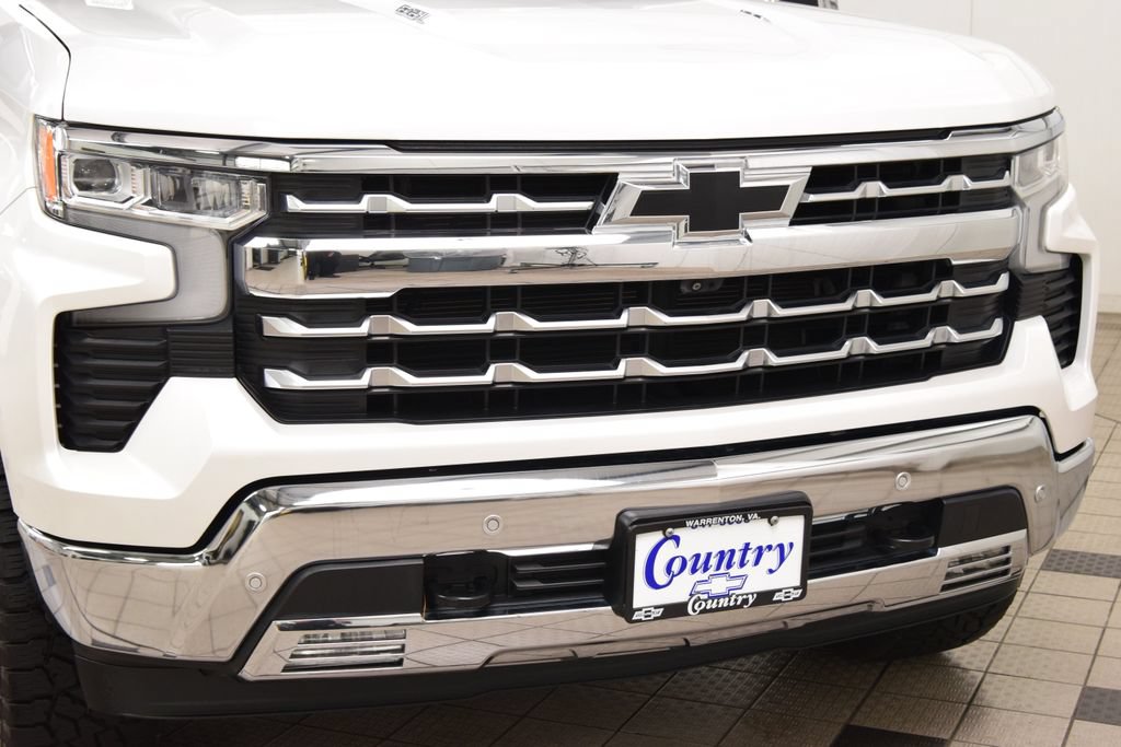 Used 2022 Chevrolet Silverado 1500 LTZ AWD/4WD image 13