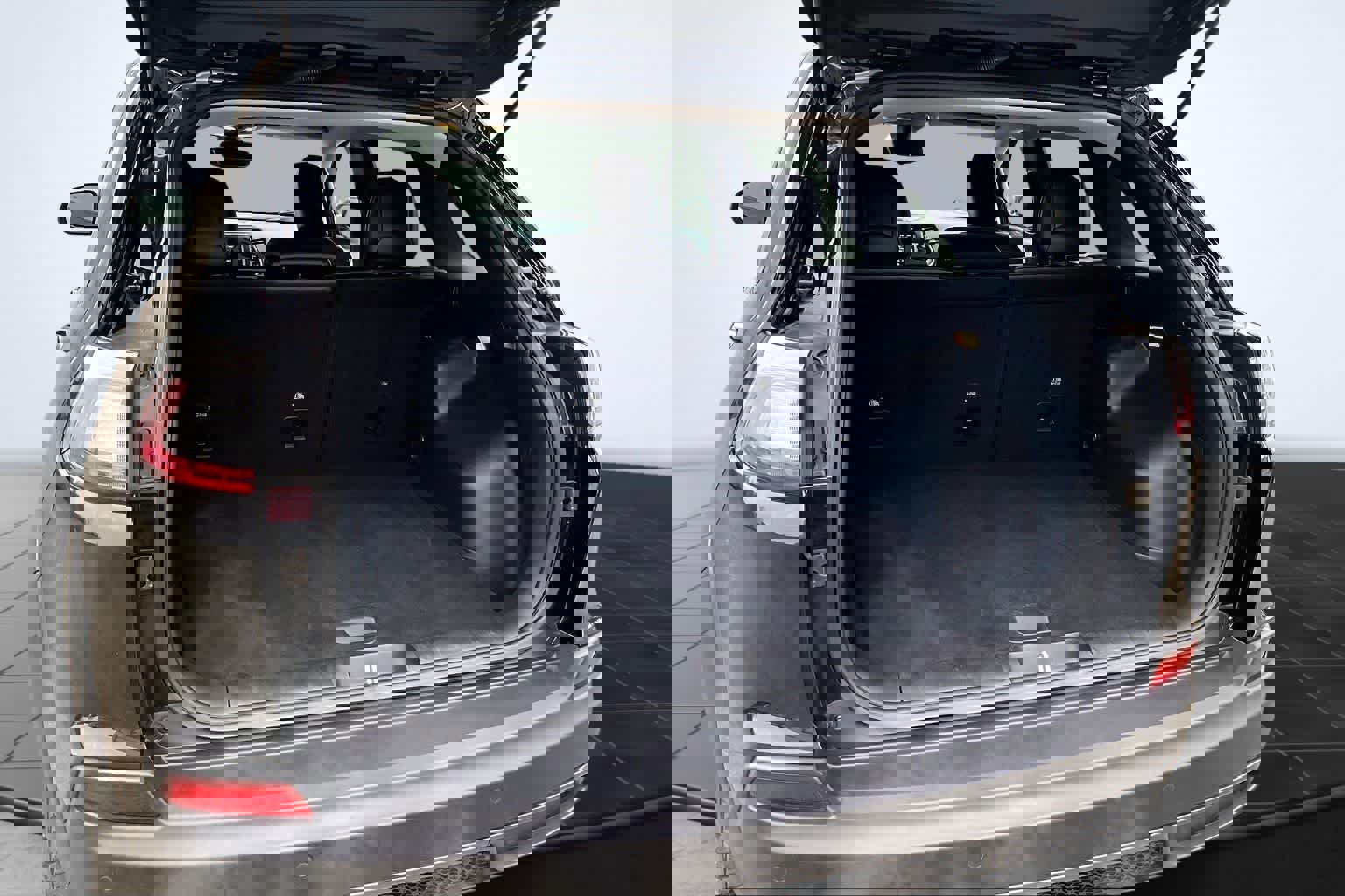 Used 2022 Jeep Cherokee Trailhawk image 19