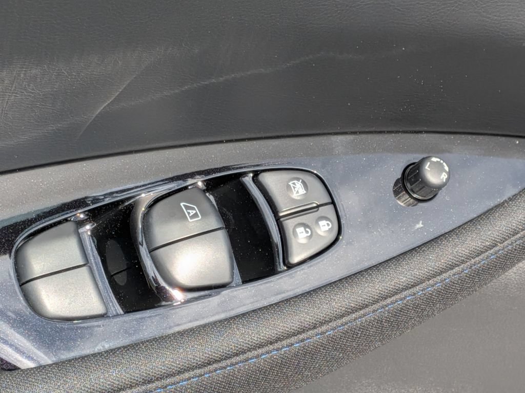 New 2025 Nissan Leaf SV Plus FWD image 38