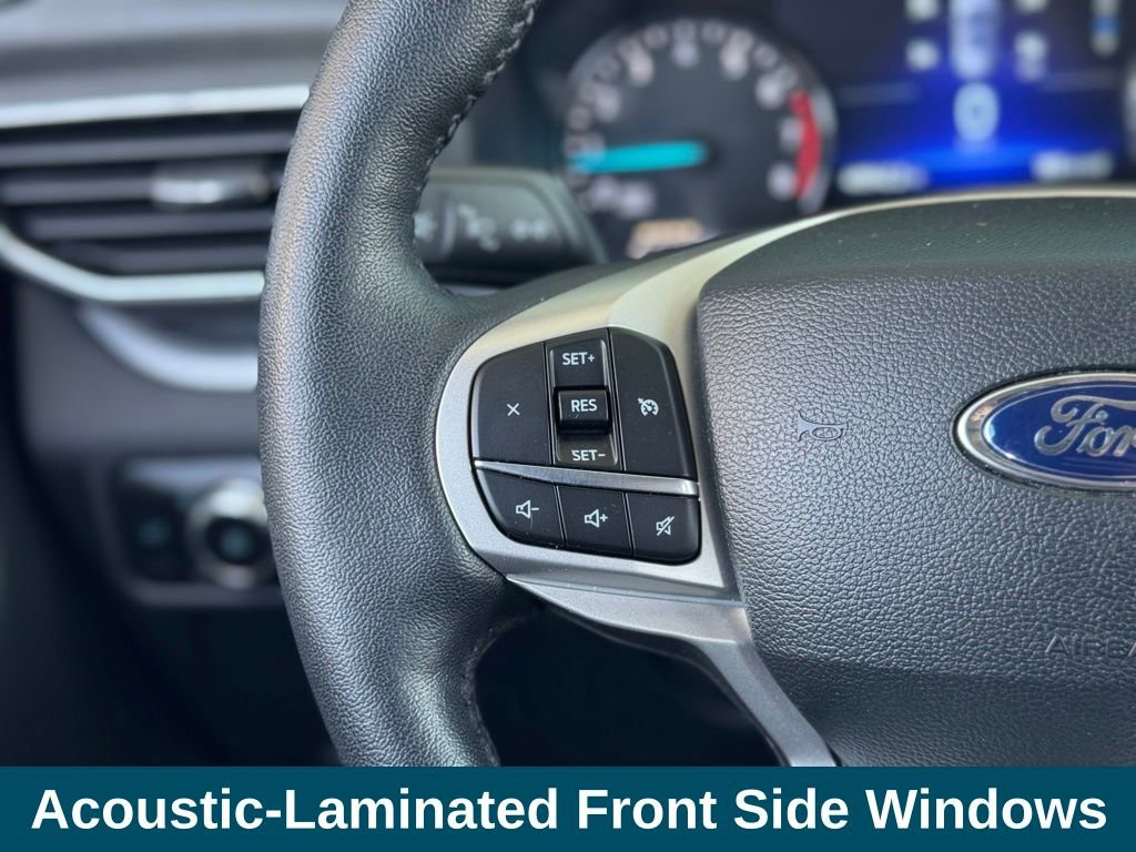 Used 2023 Ford Explorer XLT w/ Equipment Group 202A image 11