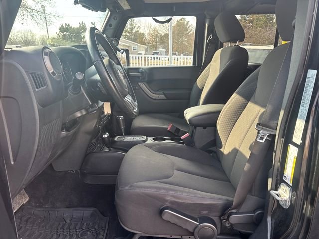 Used 2017 Jeep Wrangler Unlimited Sport image 11