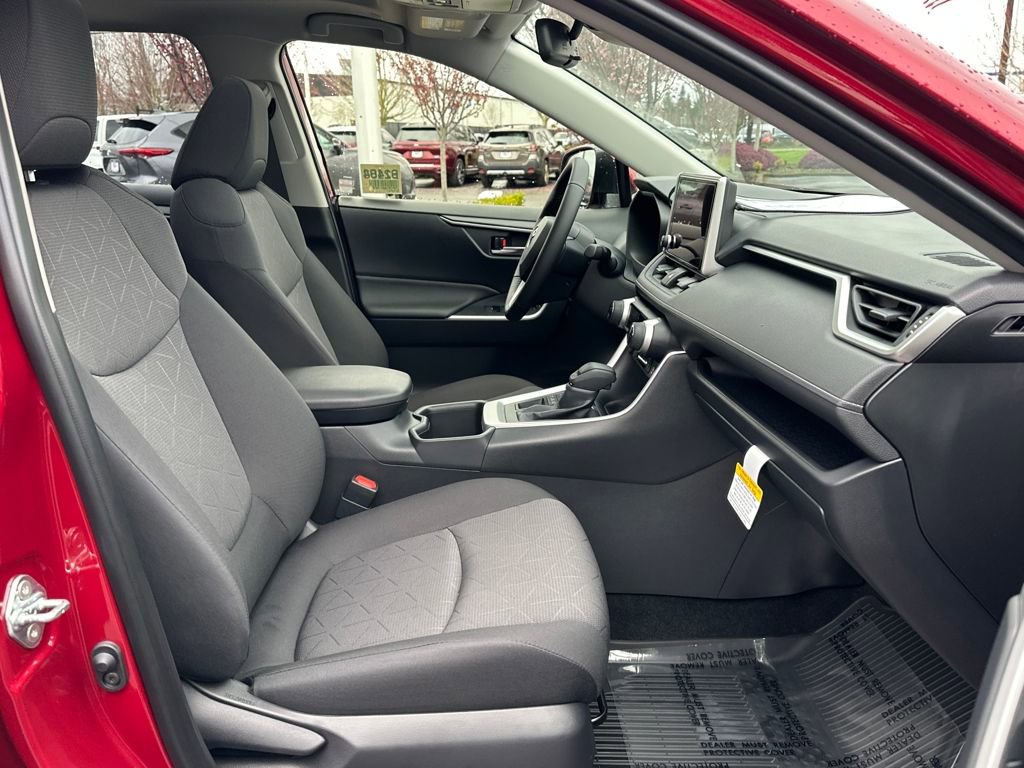 Certified 2025 Toyota RAV4 XLE w/ Convenience Package image 17