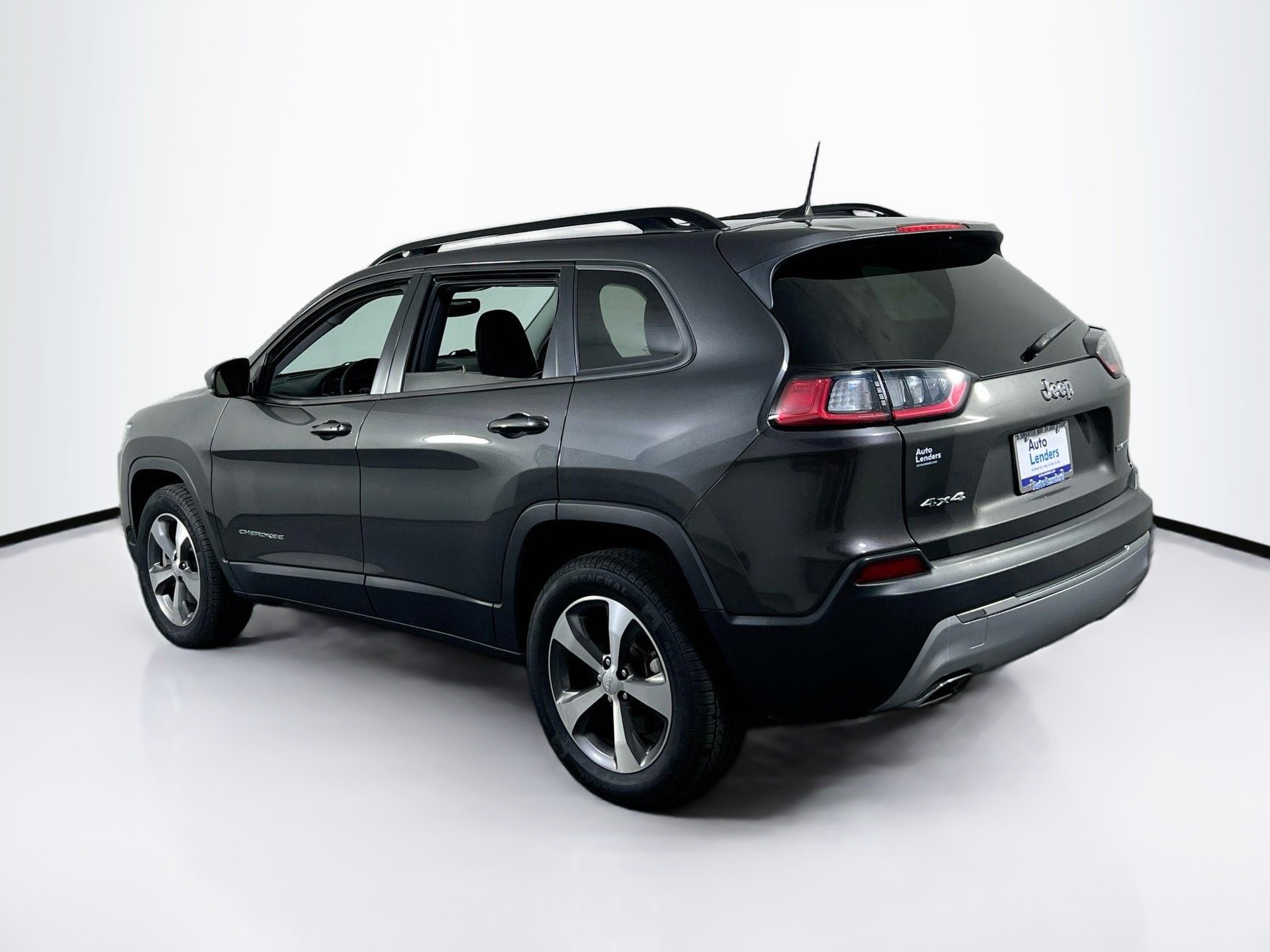 Used 2022 Jeep Cherokee Limited AWD/4WD image 7