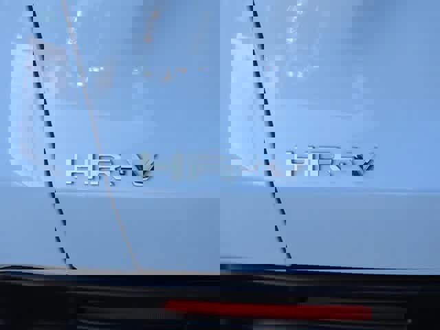 Certified 2023 Honda HR-V LX image 7