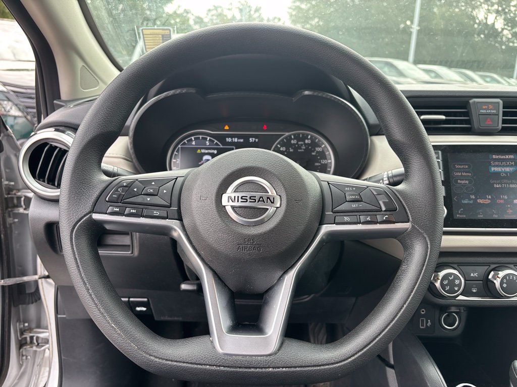Used 2021 Nissan Versa SV FWD image 9