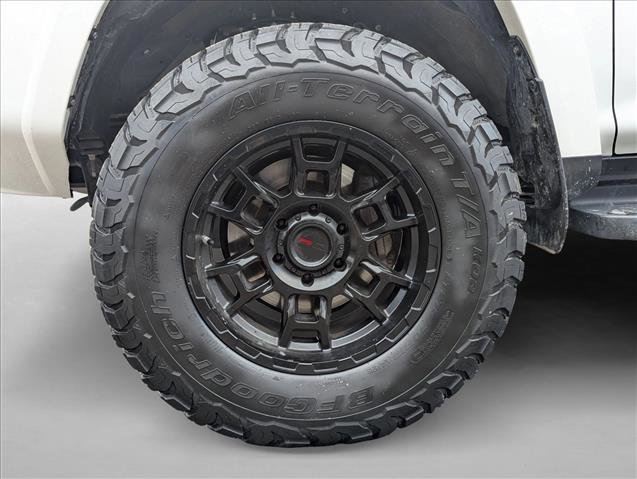 Used 2021 Toyota 4Runner SR5 Premium image 24