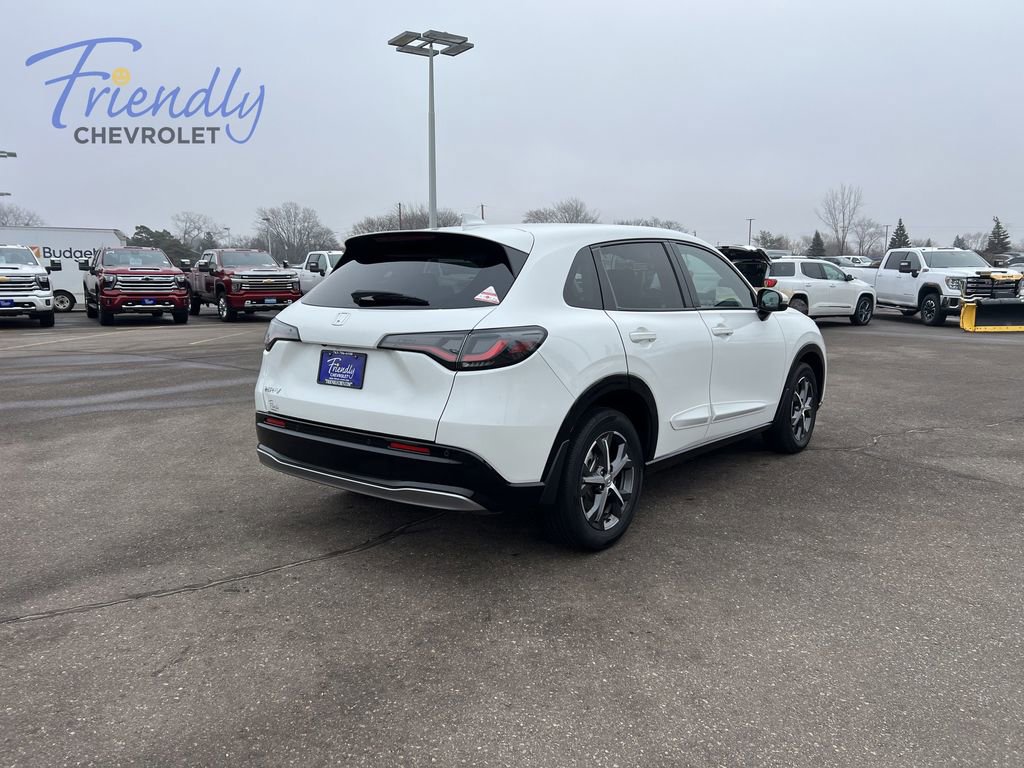 Used 2024 Honda HR-V EX-L image 8