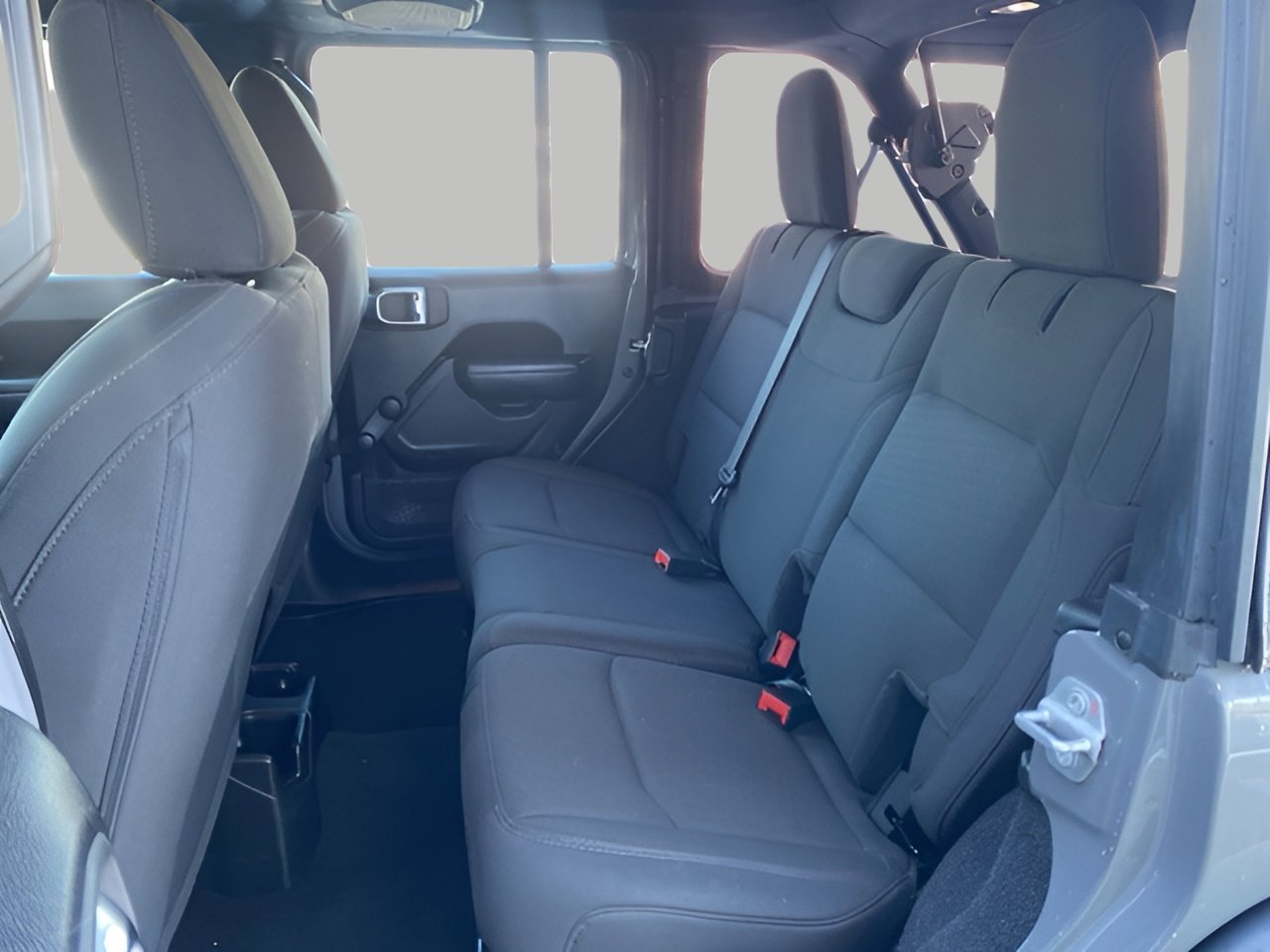 Used 2023 Jeep Wrangler Unlimited Sport image 9