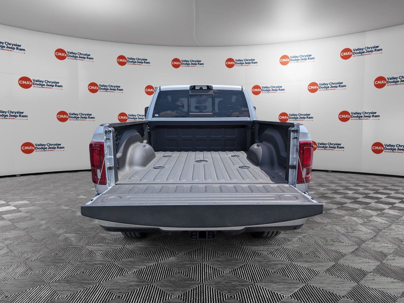 New 2026 RAM 2500 Big Horn AWD/4WD image 34