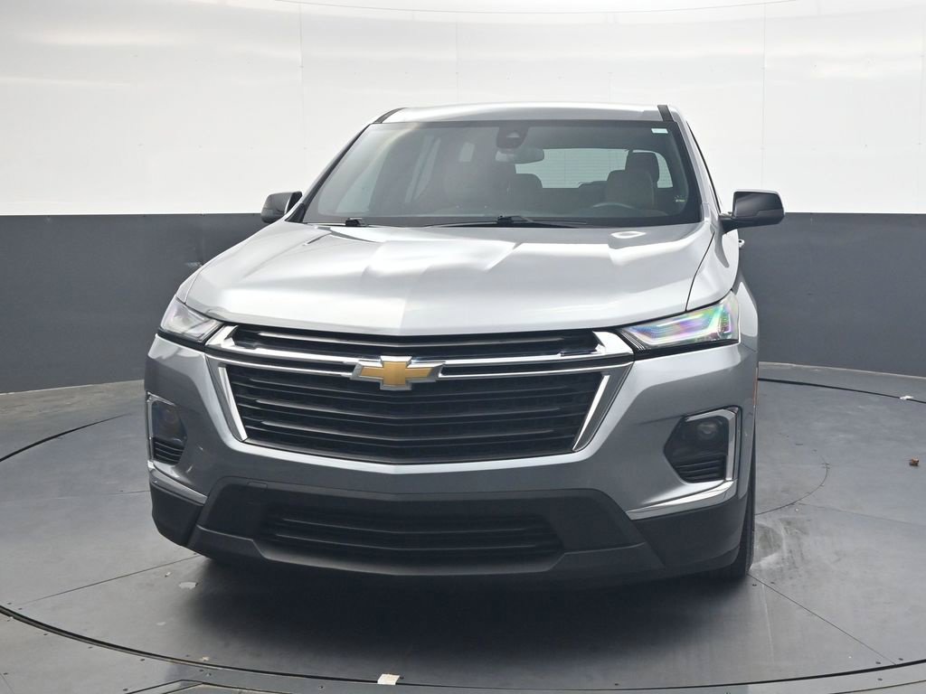 Used 2023 Chevrolet Traverse LS FWD image 13