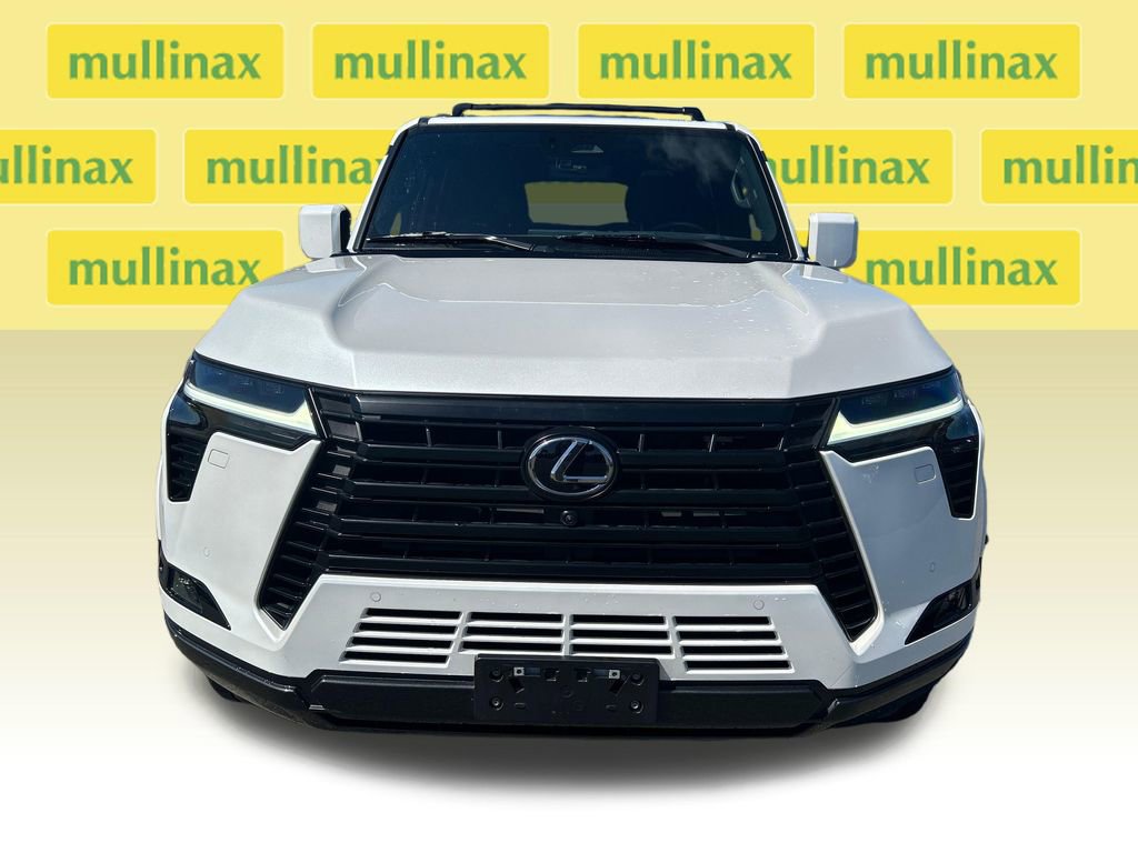 Used 2024 Lexus GX 550 w/ Cold Area Package AWD/4WD image 16