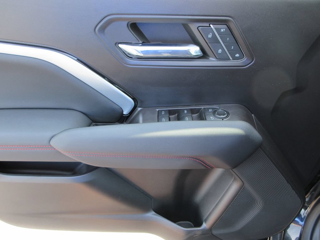 Certified 2023 Chevrolet Colorado Z71 w/ Z71 Convenience Package 2 AWD/4WD image 22
