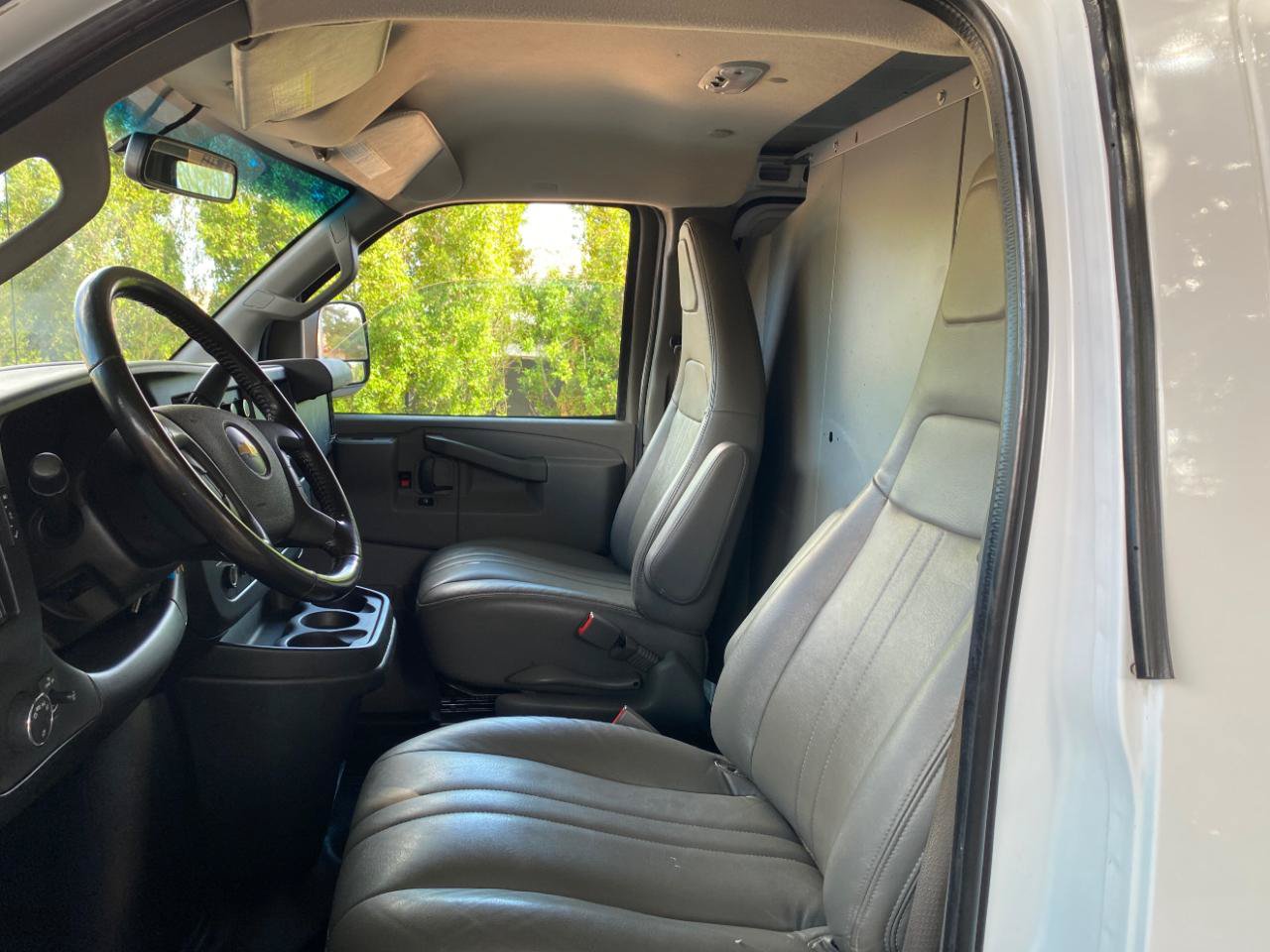 Used 2021 Chevrolet Express 2500 Extended w/ Driver Convenience Package RWD image 30