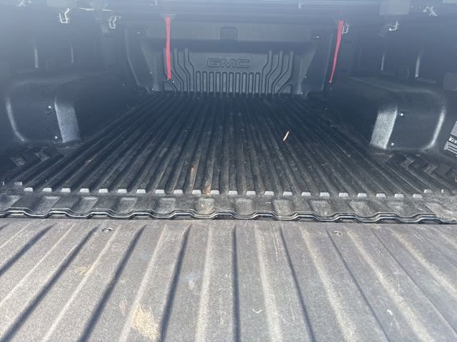 Used 2025 GMC Sierra 1500 Elevation image 5