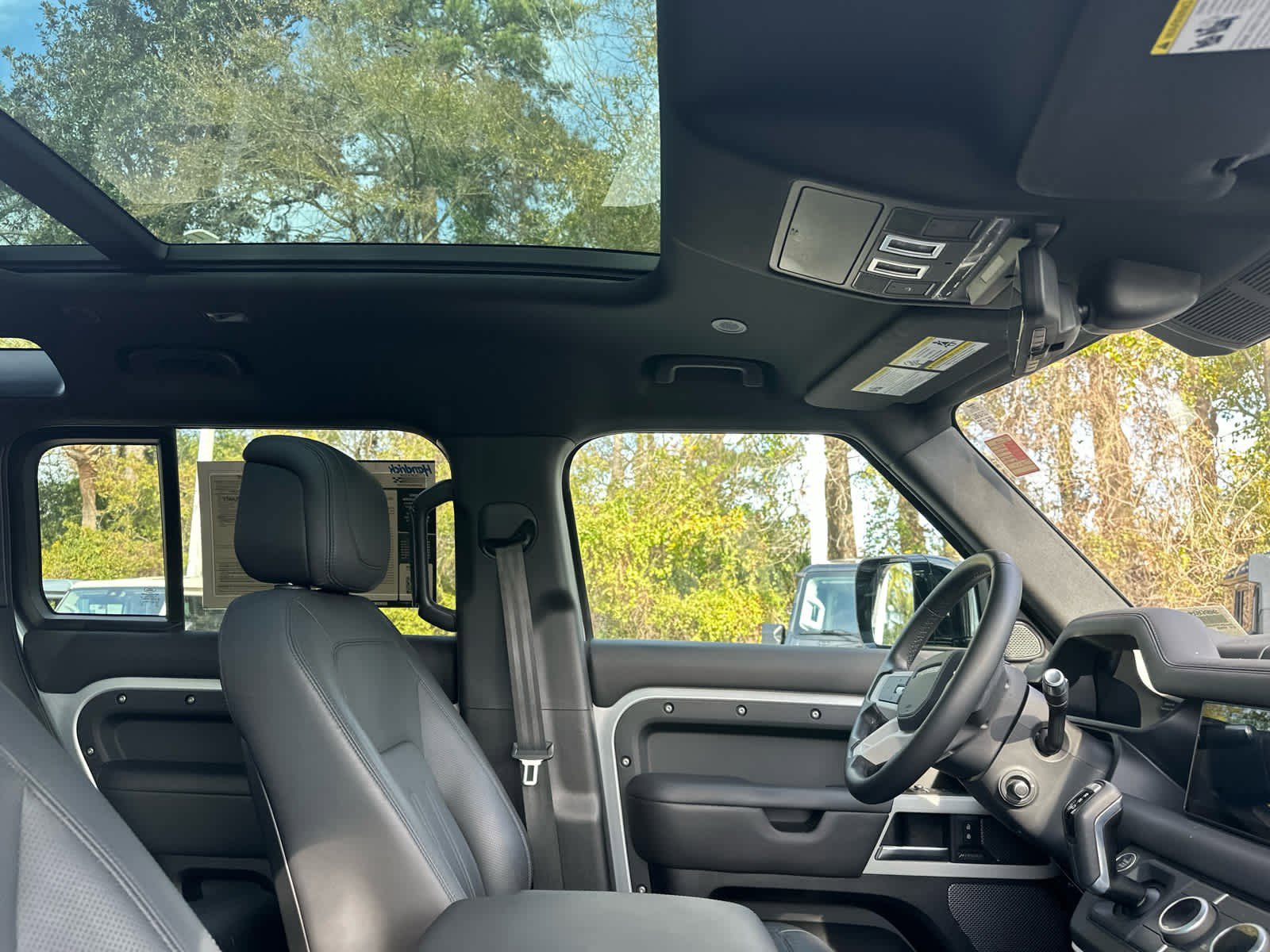 Used 2022 Land Rover Defender 110 XS Edition image 26