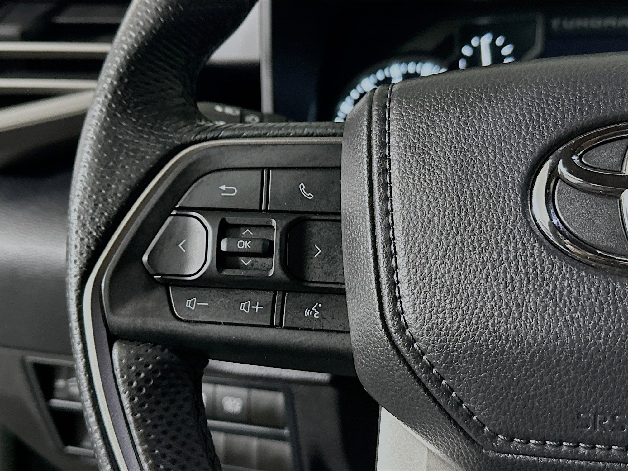 Used 2025 Toyota Tundra SR5 w/ TRD Off-Road Package image 16