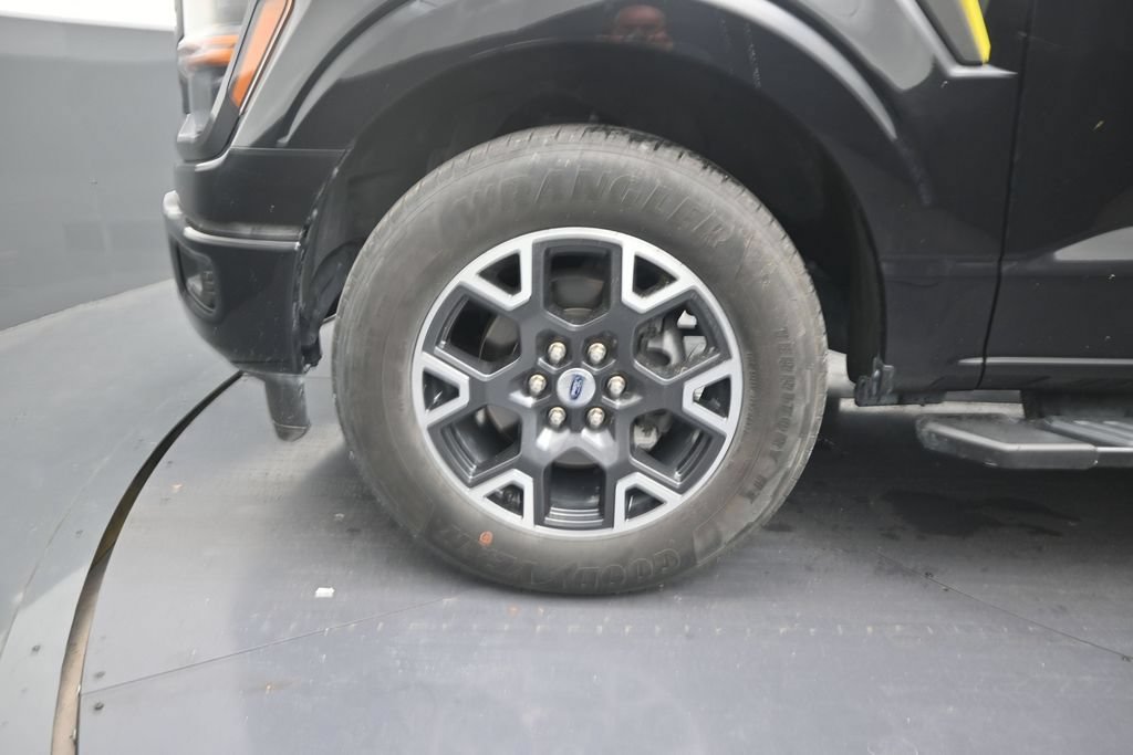 Used 2024 Ford F150 STX RWD image 9