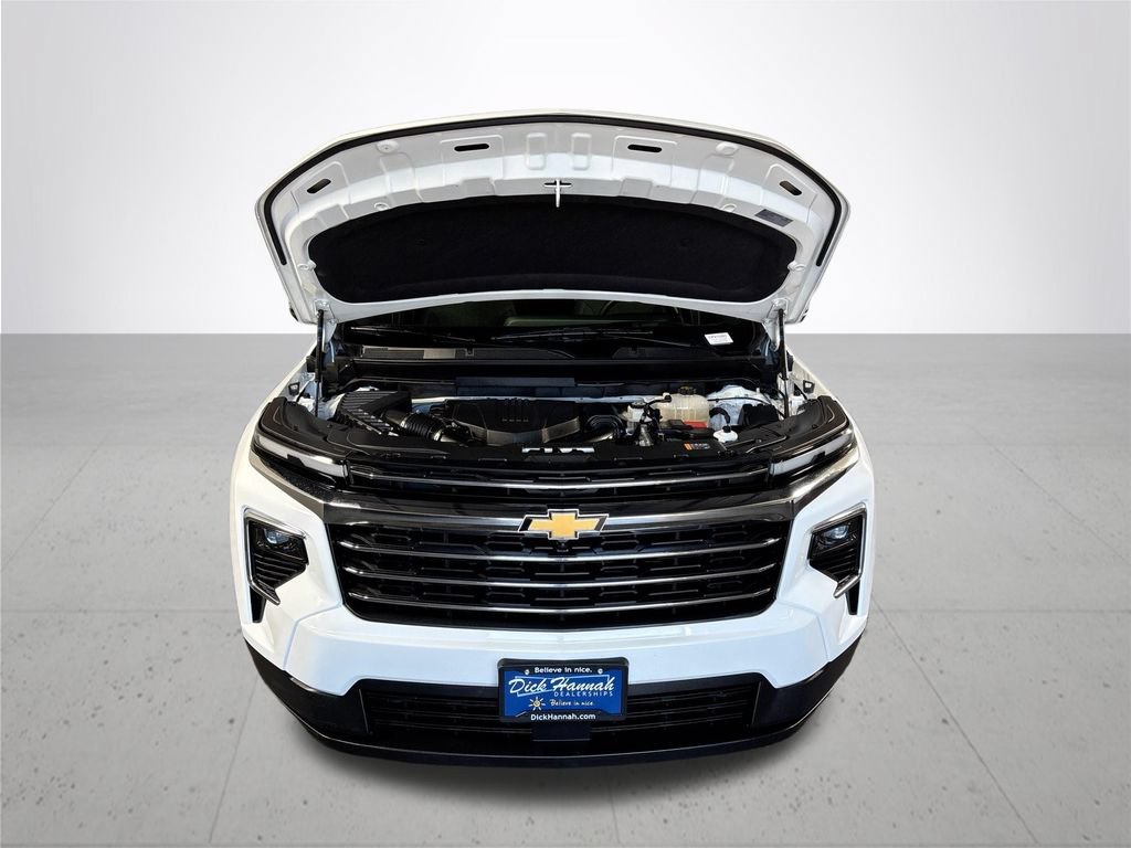 Used 2024 Chevrolet Traverse LT AWD/4WD image 22