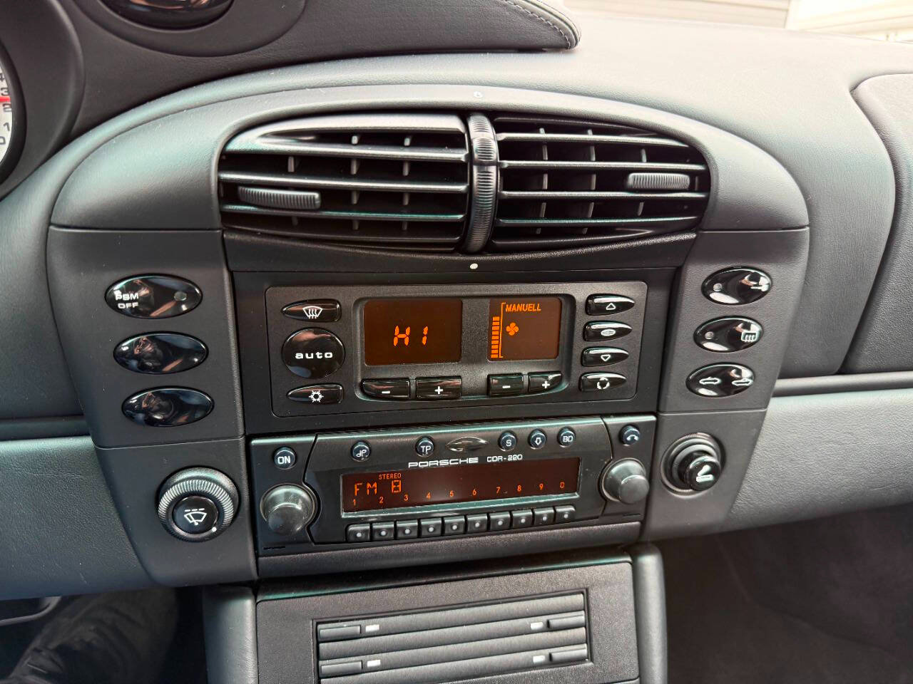 Used 2000 Porsche 911 Carrera image 52