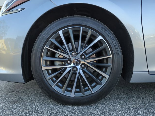 Used 2022 Lexus ES 350 w/ Premium Package image 14