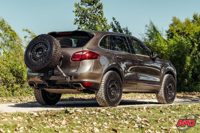 Used 2013 Porsche Cayenne AWD/4WD image 6