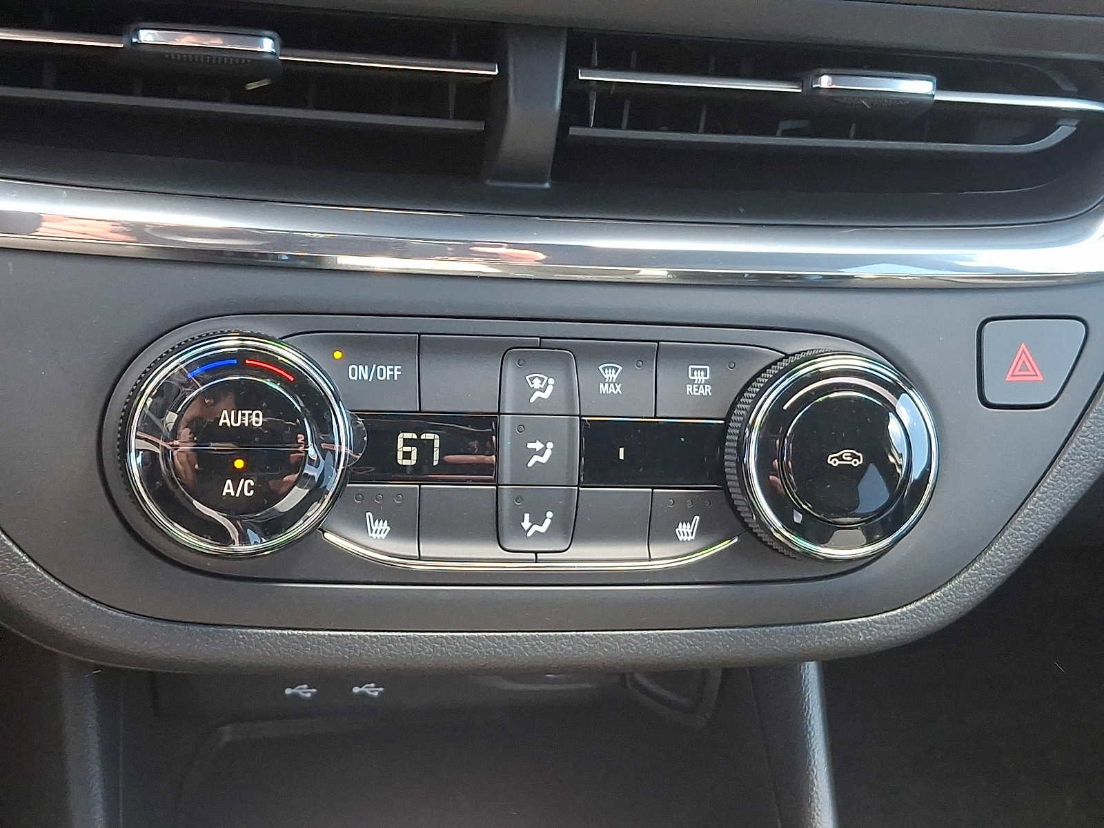 New 2026 Buick Envista Preferred w/ Convenience I Package FWD image 13