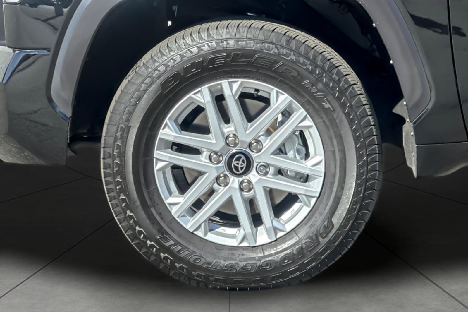 Certified 2025 Toyota Tundra SR5 image 24