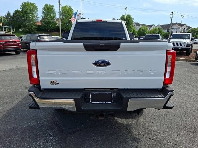 Used 2023 Ford F250 XL w/ FX4 Off-Road Package AWD/4WD image 7