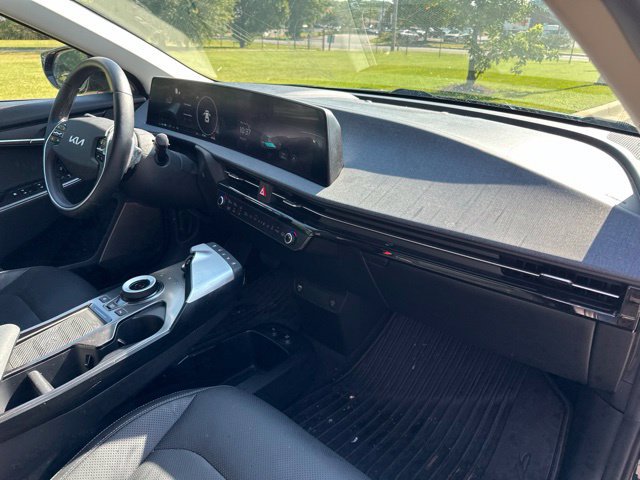Used 2022 Kia EV6 Wind w/ Wind Technology Package AWD/4WD image 27