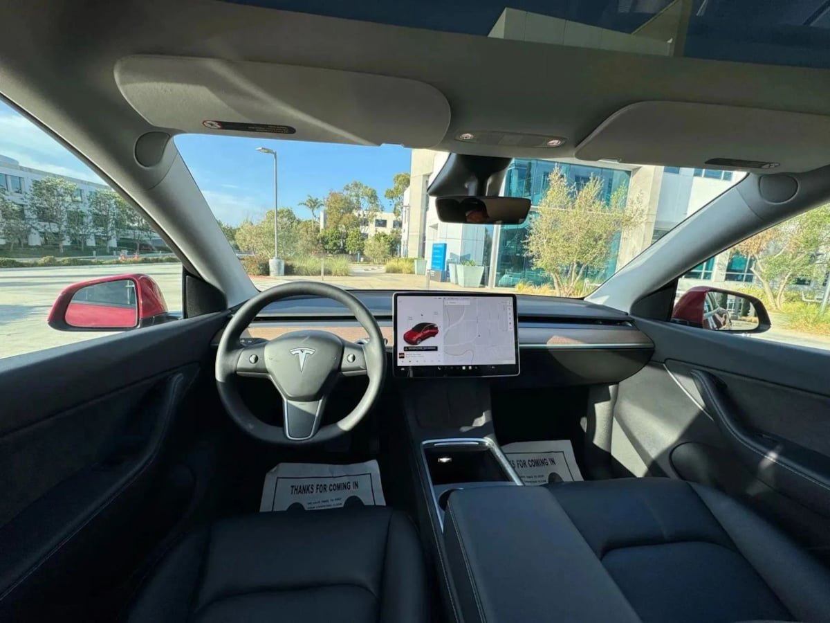 Used 2023 Tesla Model Y Long Range AWD/4WD image 11
