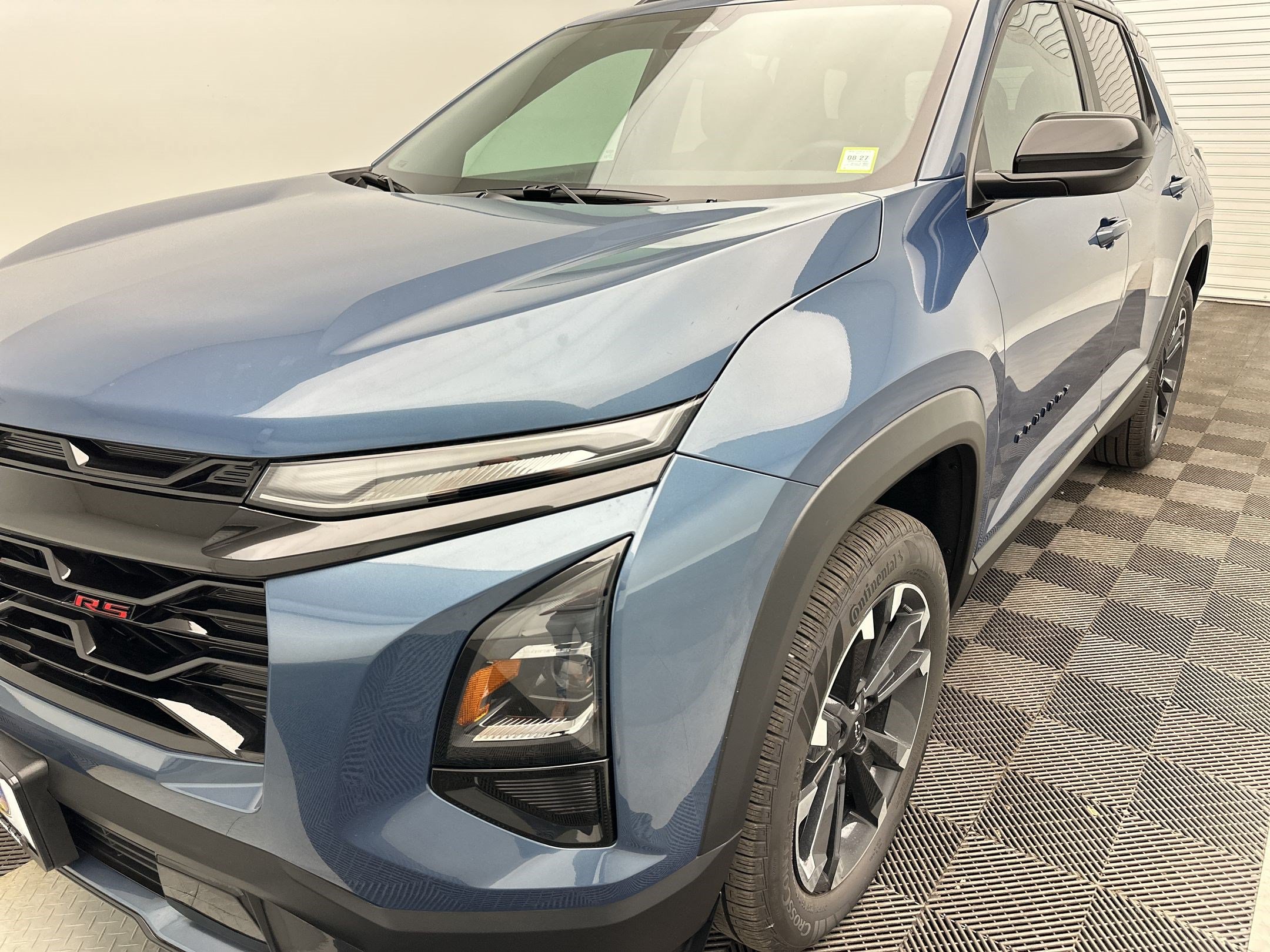 New 2027 Chevrolet Equinox RS w/ LPO, Floor Liner Package AWD/4WD image 28