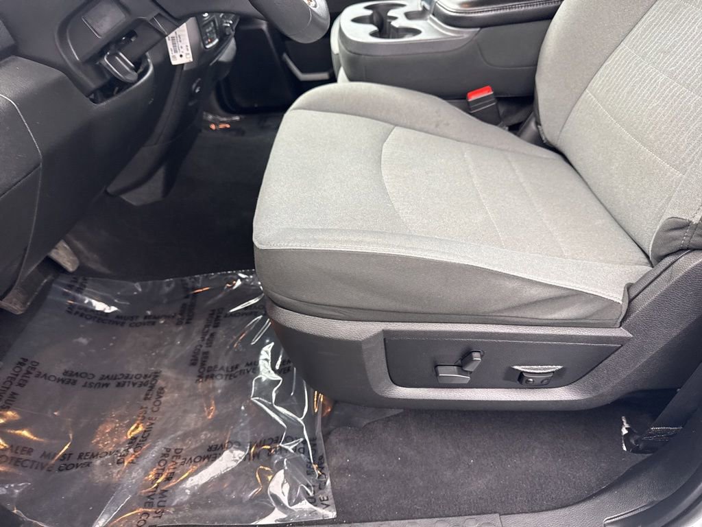 Used 2023 RAM 1500 Classic SLT image 30