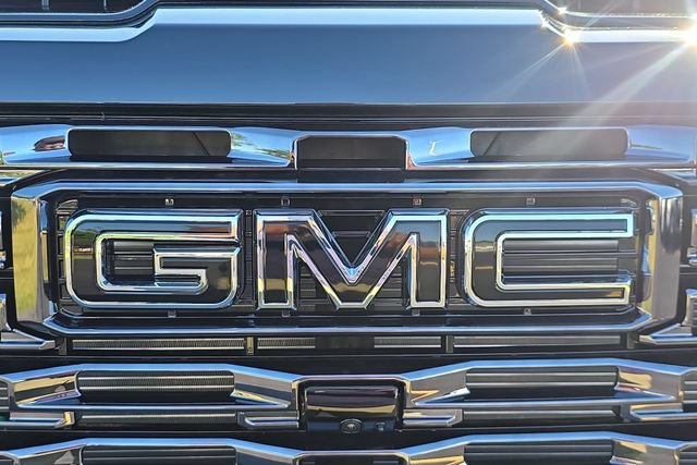 New 2026 GMC Sierra 3500 Denali Ultimate w/ LPO, Black Badging Package AWD/4WD image 32