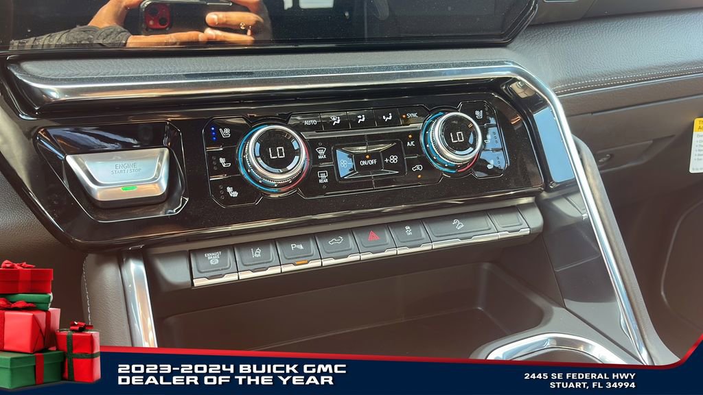 New 2025 GMC Sierra 2500 Denali w/ Denali Reserve Package image 26